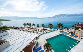 Coral Hotel & Resort