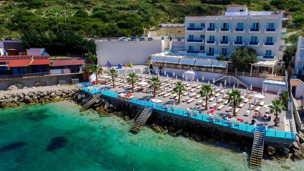 Coral Hotel & Resort Radhimë Dış mekan fotoğraf