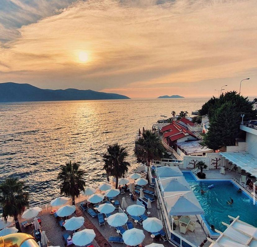 Coral Hotel & Resort Radhimë Dış mekan fotoğraf