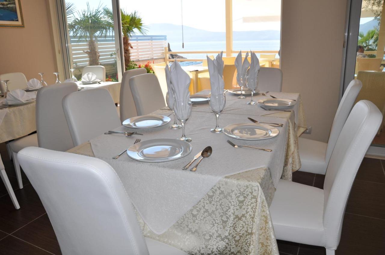 Coral Hotel & Resort Radhimë Dış mekan fotoğraf