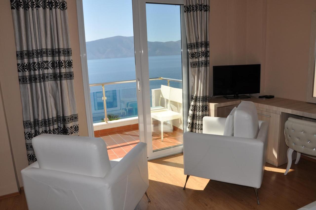 Coral Hotel & Resort Radhimë Oda fotoğraf